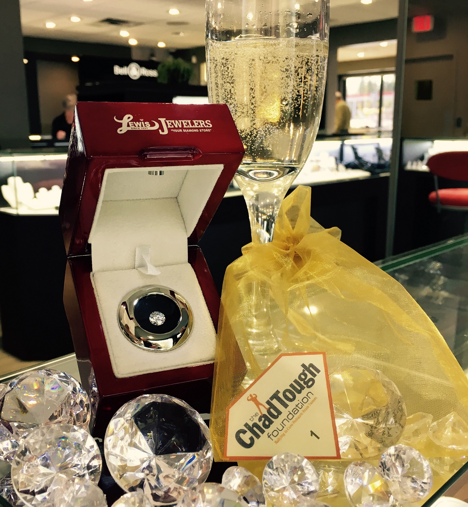 Lewis Jewelers Proudly Announces Sponsorship of Champions of Change Fundraising Gala