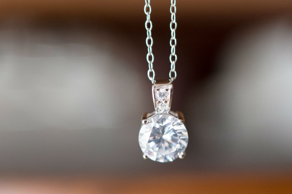 Why Shop for Stuller at Lewis Jewelers?