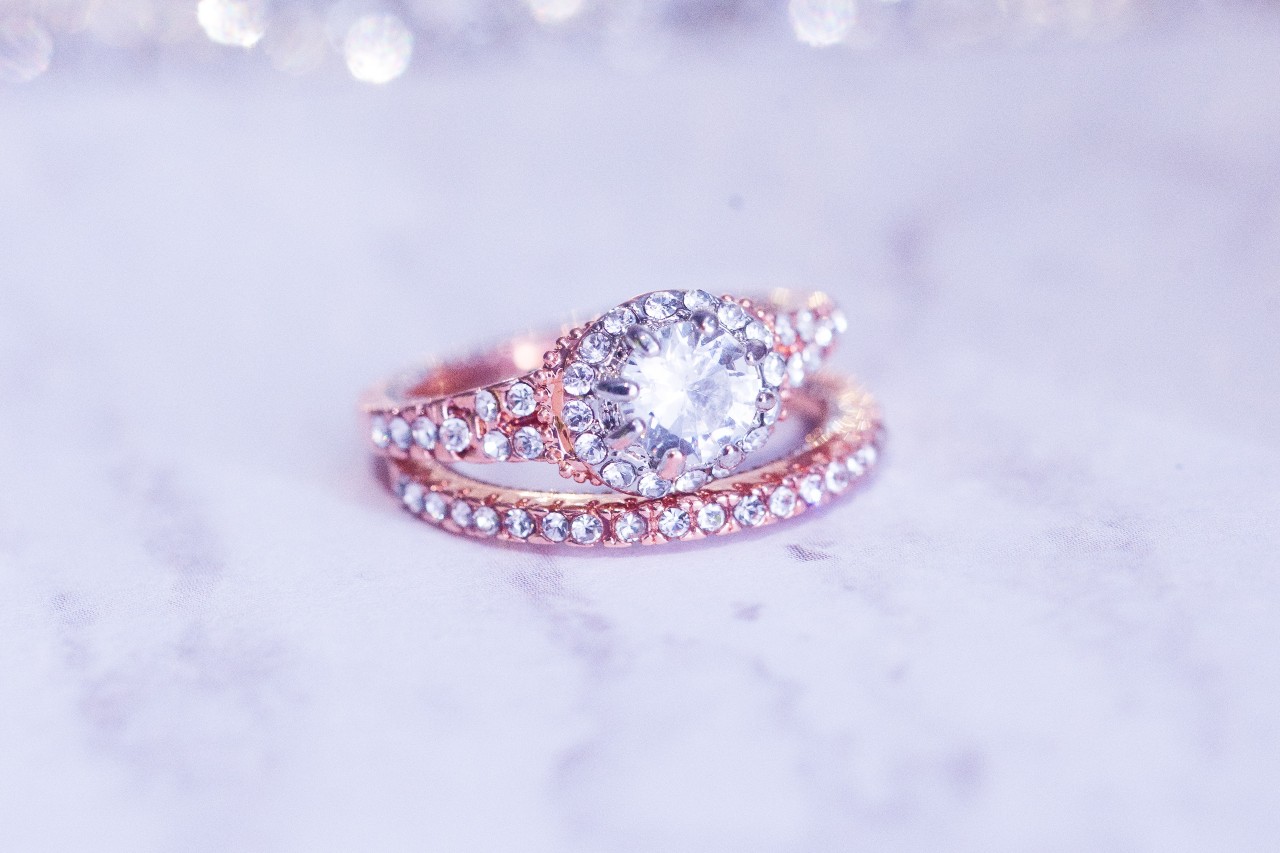 Guide to Matching Wedding Bands and Engagement Rings